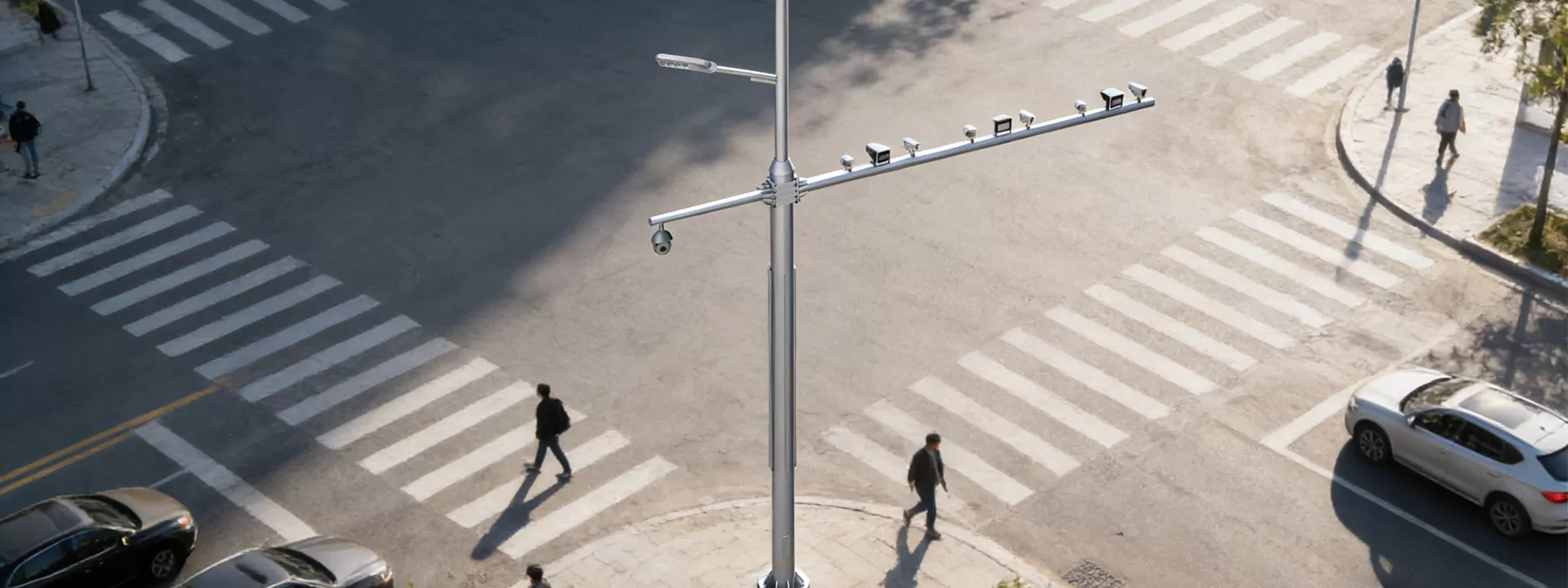 Paano Mapanatili ang mga Light Pole sa Street na may CCTV?