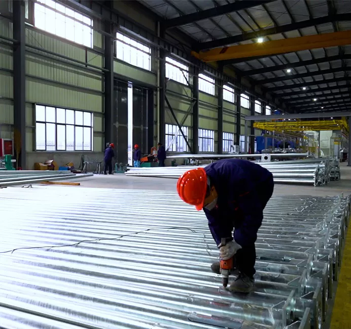 Bakit Pumili ng mga Pol sa Ilaw ng Phoebus?